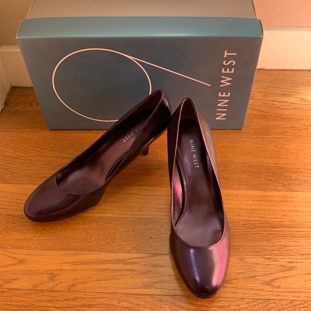 NIB Nine West purple heels